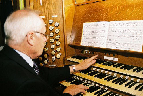 Naunton at the Organ